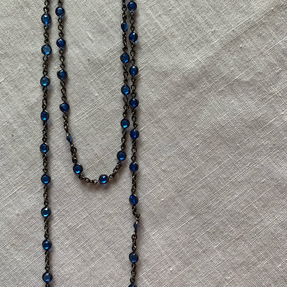 Dainty blue stone necklace.